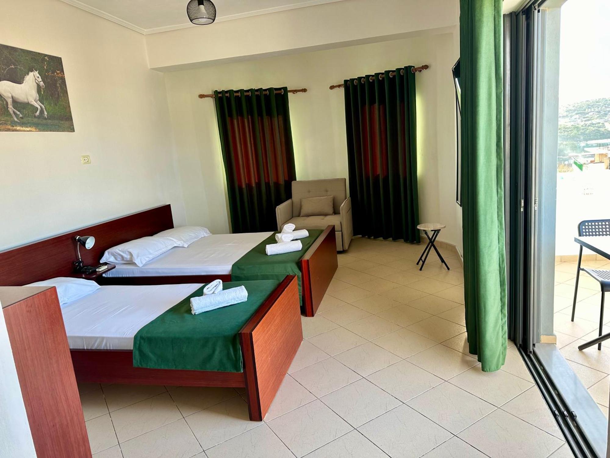 Bliss Hotel Ksamil Exterior photo