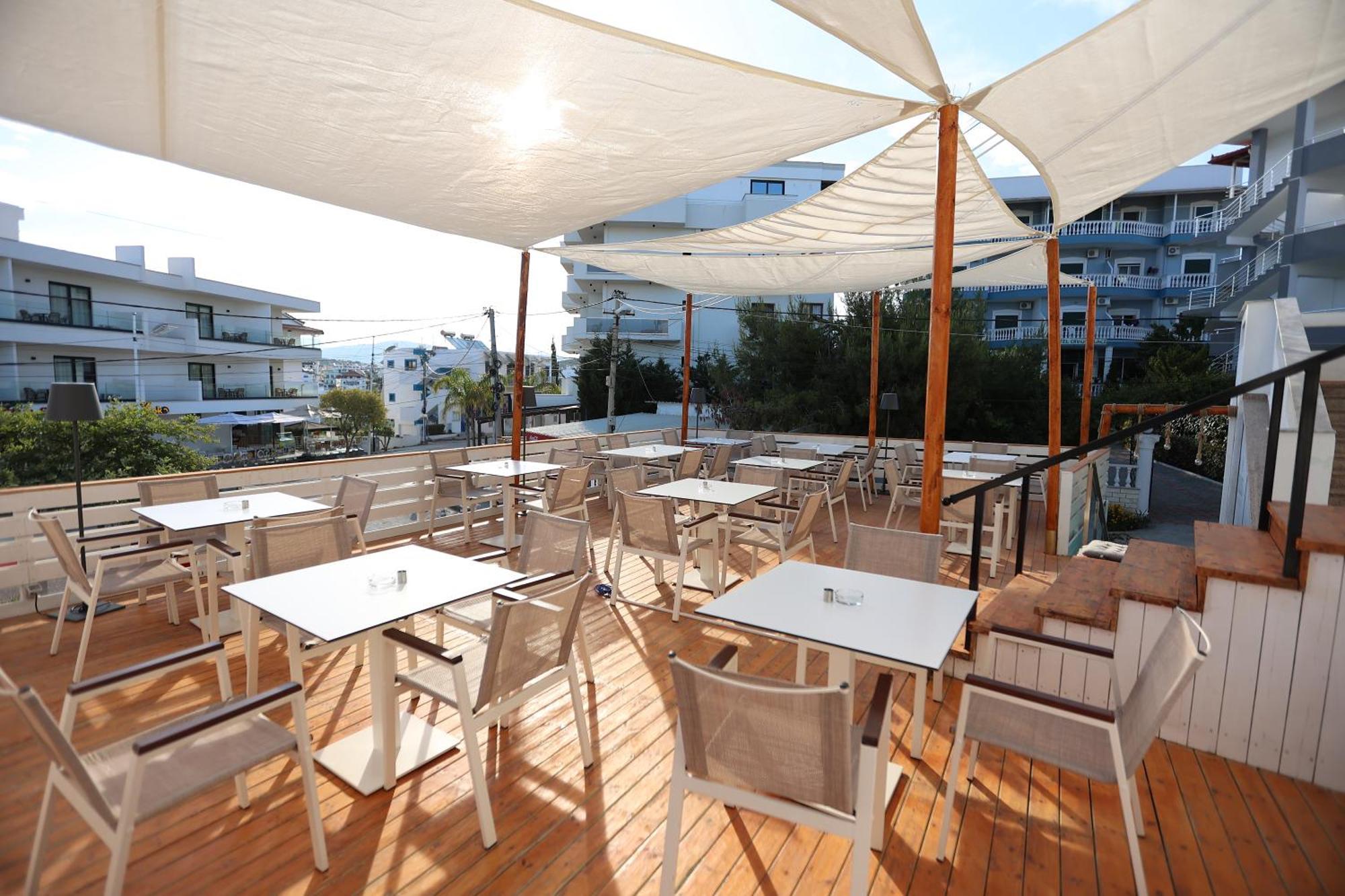 Bliss Hotel Ksamil Exterior photo
